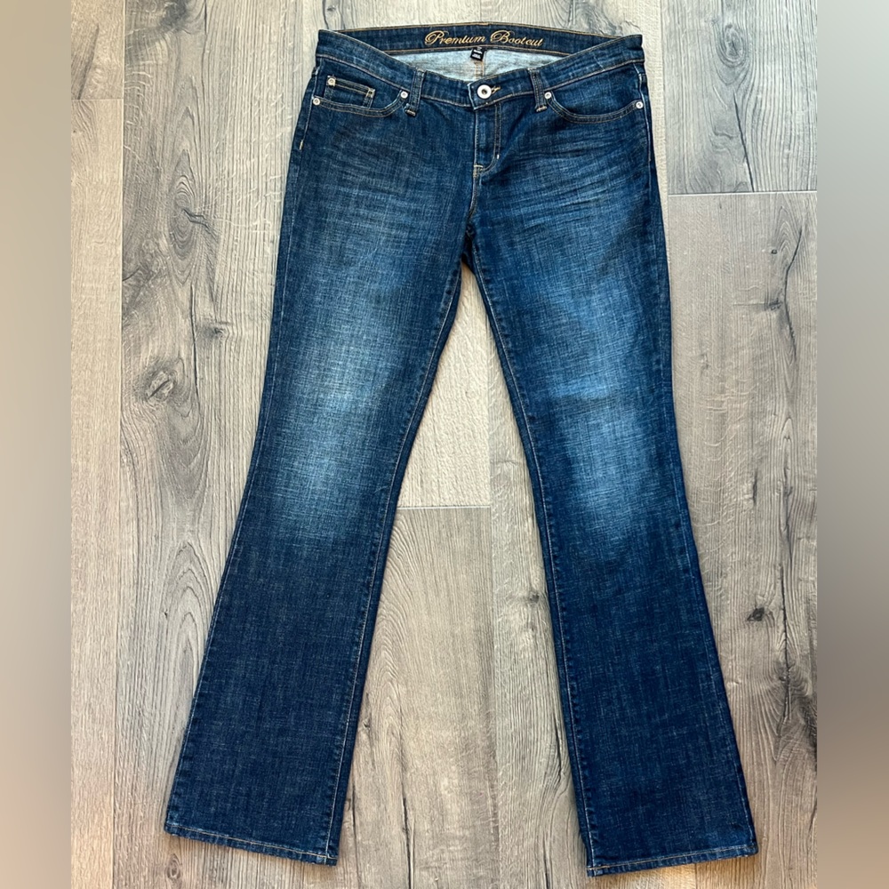 GAP Women’s Premium Bootcut Dark Blue Jeans